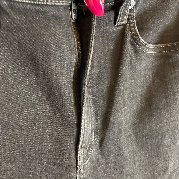 Veronica Beard Carly Kick Flare High Rise Jeans Dark  Gray size 31 - Picture 7 of 13